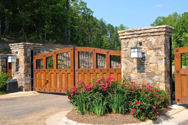 Houston Driveway Gate Service