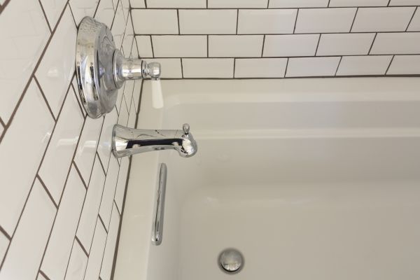 Houston Bathtub Refinishing